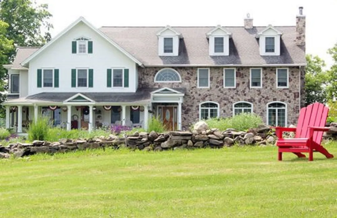 Maple Shade Bed & Breakfast-1